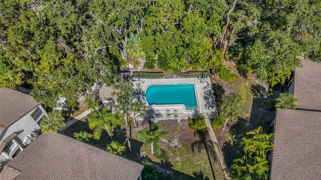 $258,000 | 4727 Winslow Beacon, Unit 10, Sarasota, FL 34235