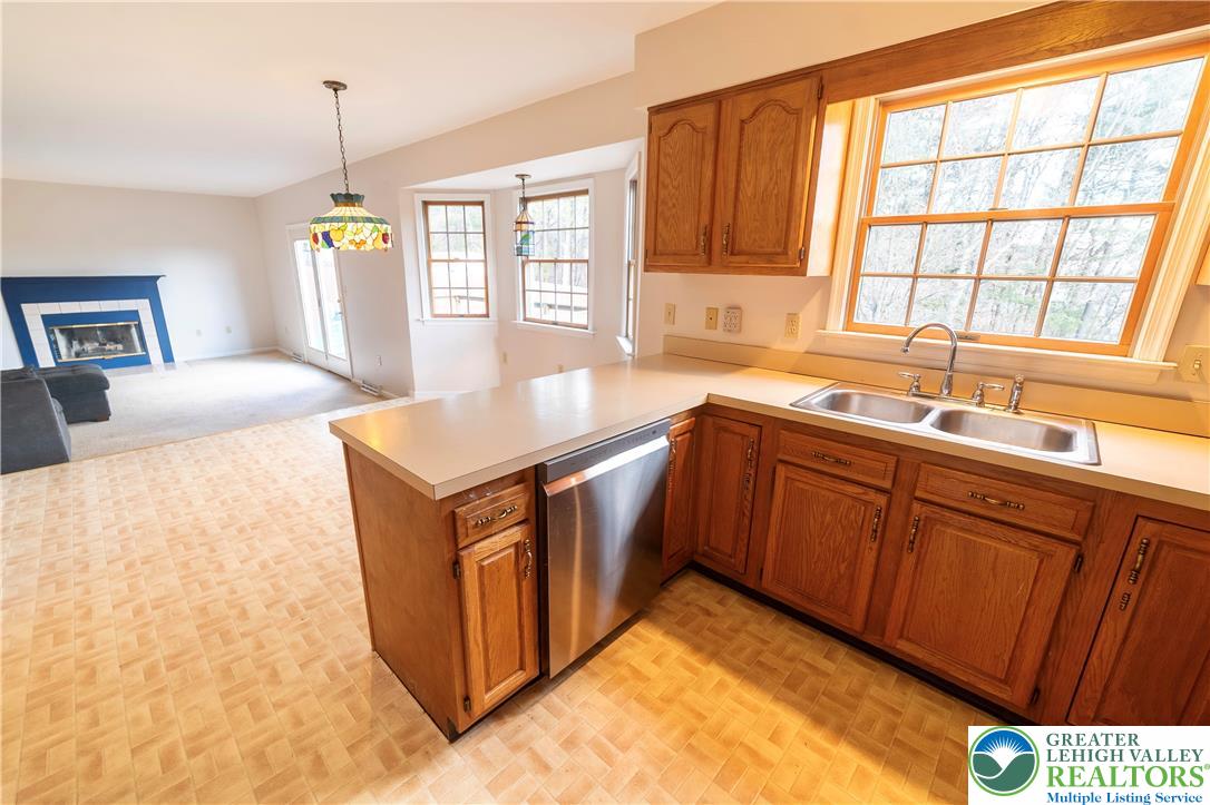 619 Stoney Run Road Pottsville, PA 17901 - Photo 10 of 37 Kitchen/Family room view