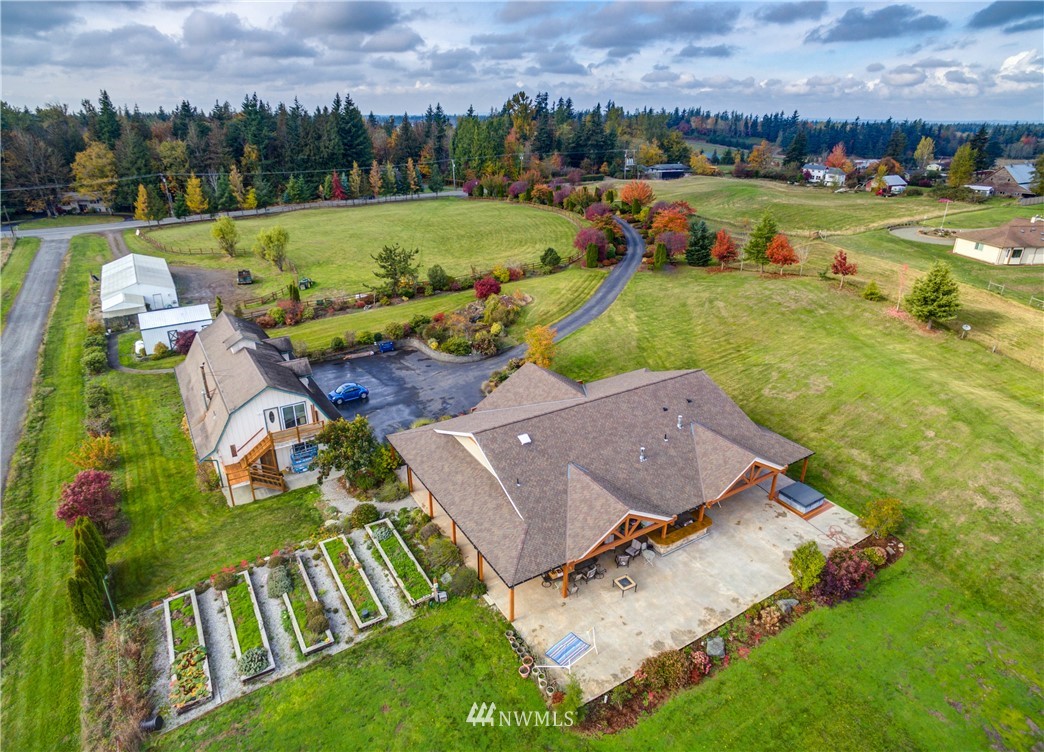 6460 Everson Goshen Road Everson, WA 98247 - Photo 26 of 37 an aerial view of a house with big yard
