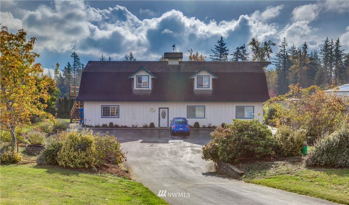 6460 Everson Goshen Road Everson, WA 98247 - Photo 32 of 37 a view of a house with a yard