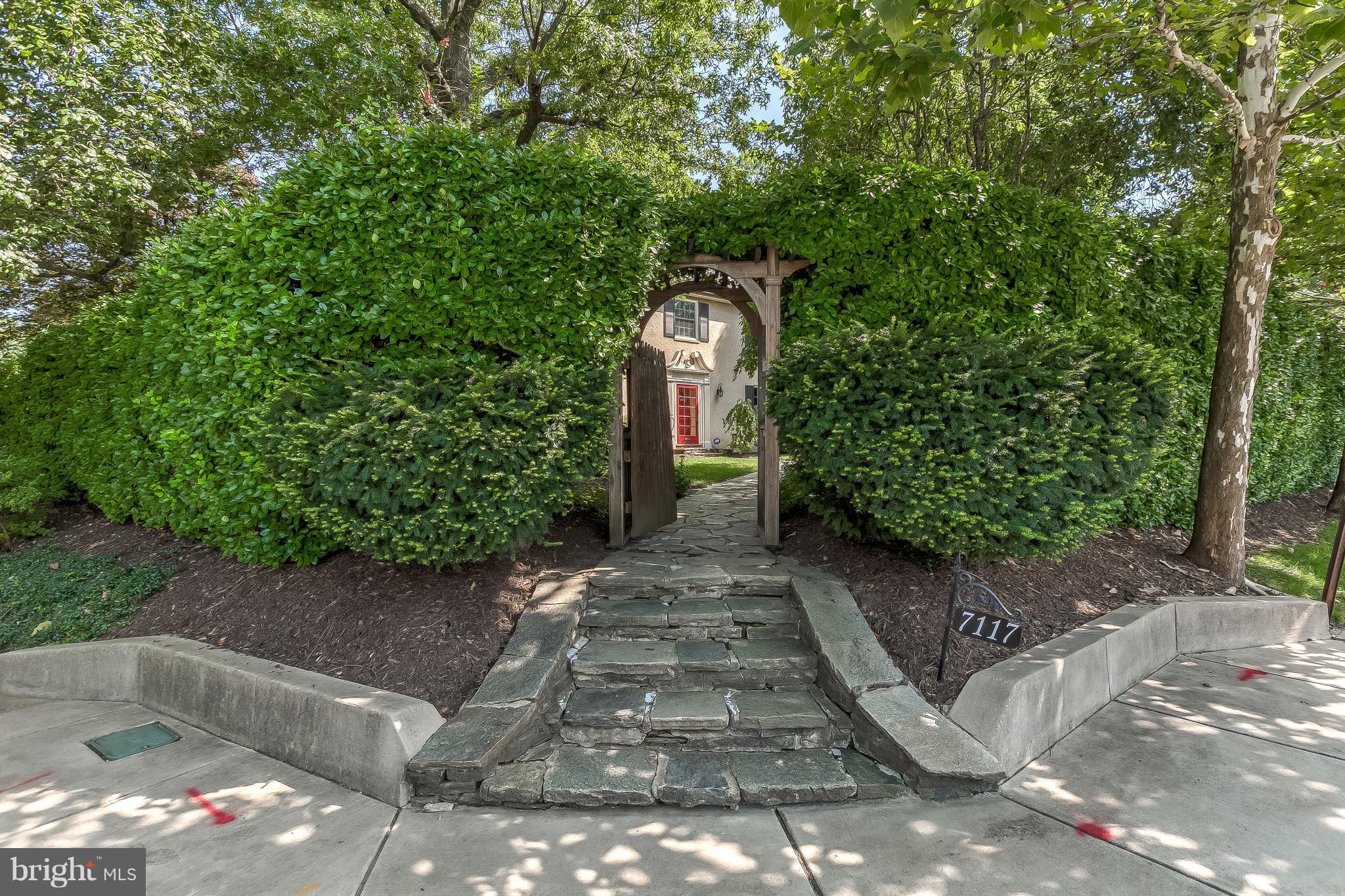 7117 York Road Baltimore, MD 21212 - Photo 2 of 29 Exterior Front