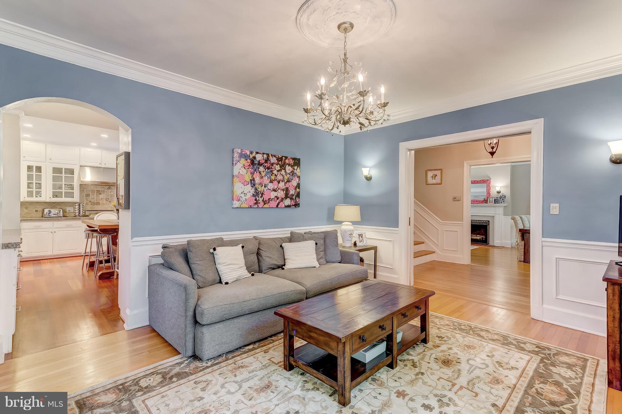 7117 York Road Baltimore, MD 21212 - Photo 11 of 29 Dining Room