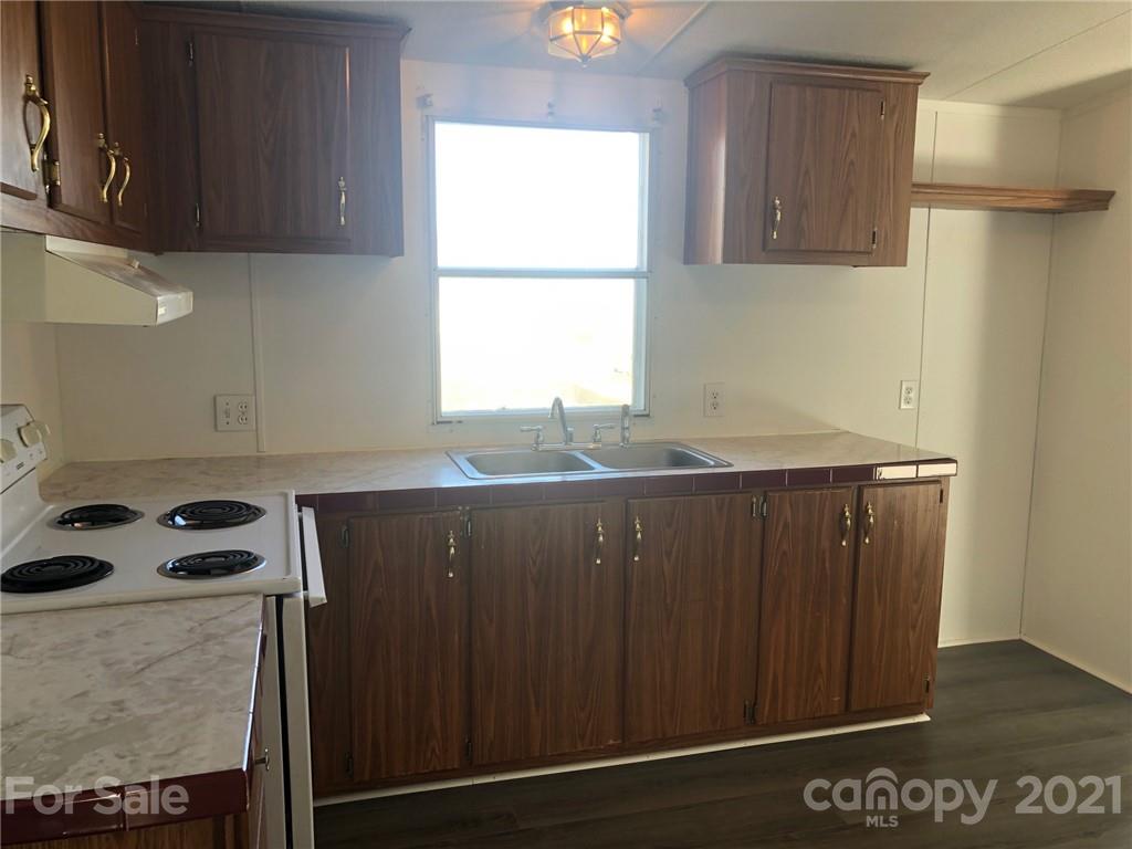 3829 Calico Road Lenoir, NC 28645 - Photo 7 of 15 Gallery Image 7