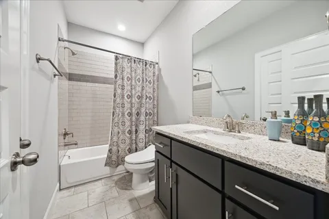 $825,000 | 2430 Sheridan Street, Houston, TX 77030