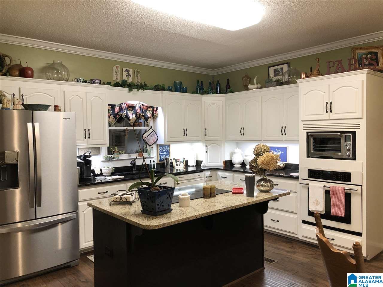 2895 N Road Gardendale, AL 35071 - Photo 2 of 13