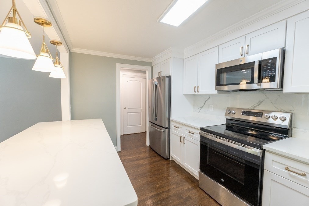 121 Tremont Street, Unit B4 Boston, MA 02135 - Photo 9 of 19