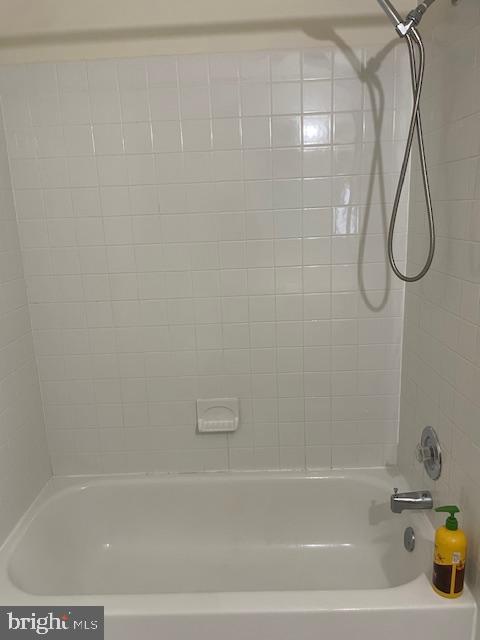 9200 Old Newtown Road Philadelphia, PA 19115 - Photo 11 of 36 a bathroom with a bath tub and a shower