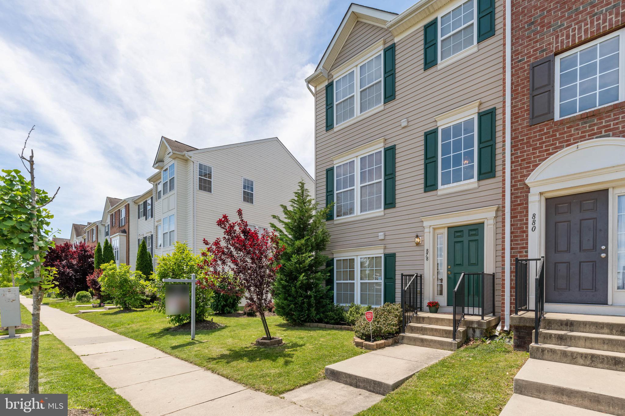 878 Lowe Road Baltimore, MD 21220 - Photo 3 of 41