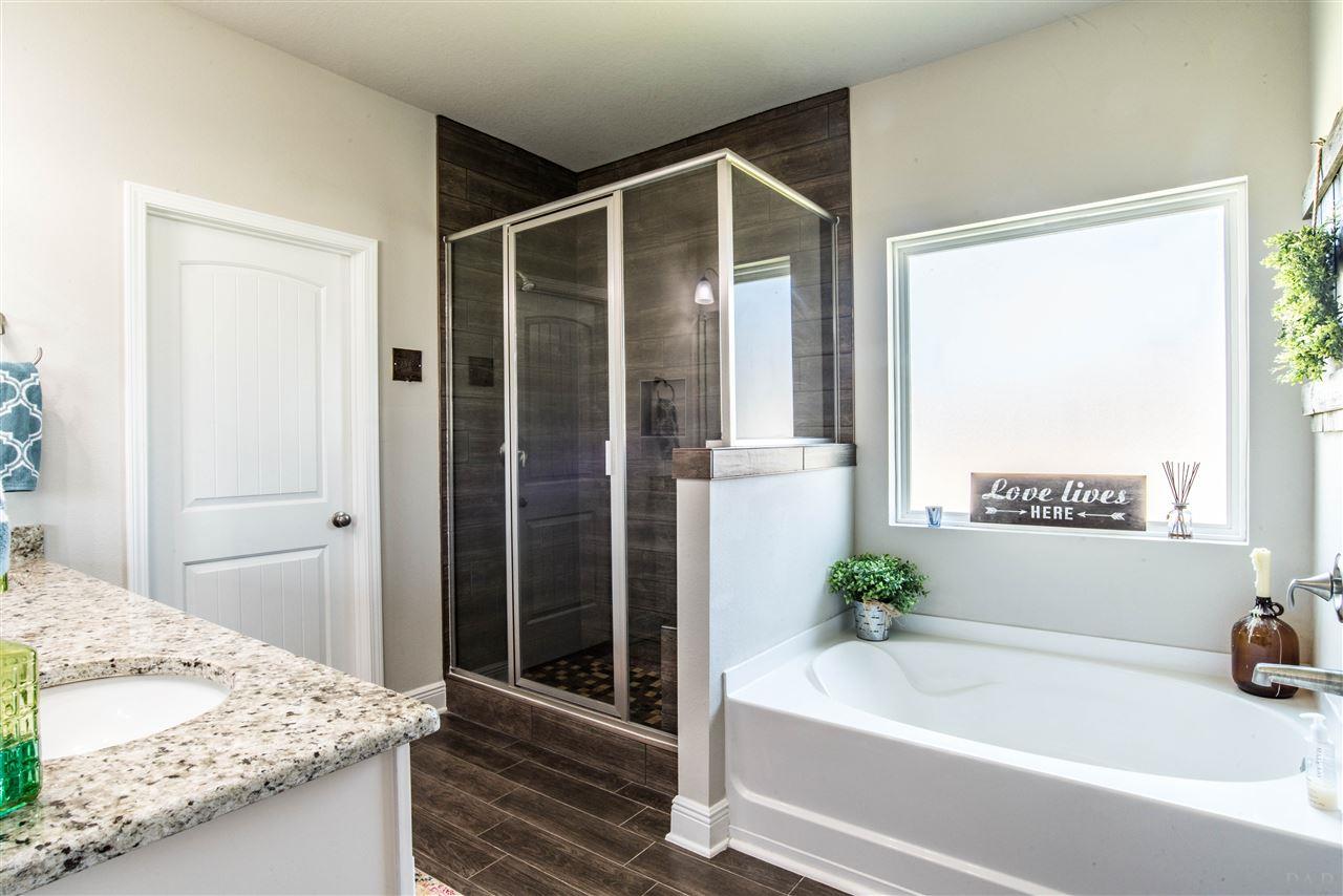 2930 Gemstone Circle Pace, FL 32571 - Photo 12 of 30