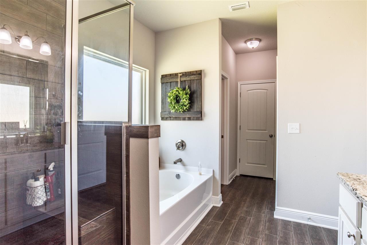 2930 Gemstone Circle Pace, FL 32571 - Photo 14 of 30