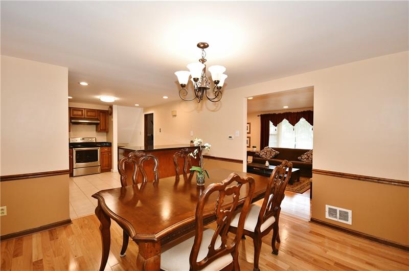 8228 Post Road Allison Park, PA 15101 - Photo 5 of 25 Dining room