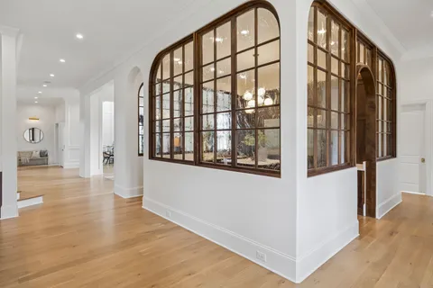 $5,950,000 | 2122 Old Hickory Boulevard, Nashville, TN 37215