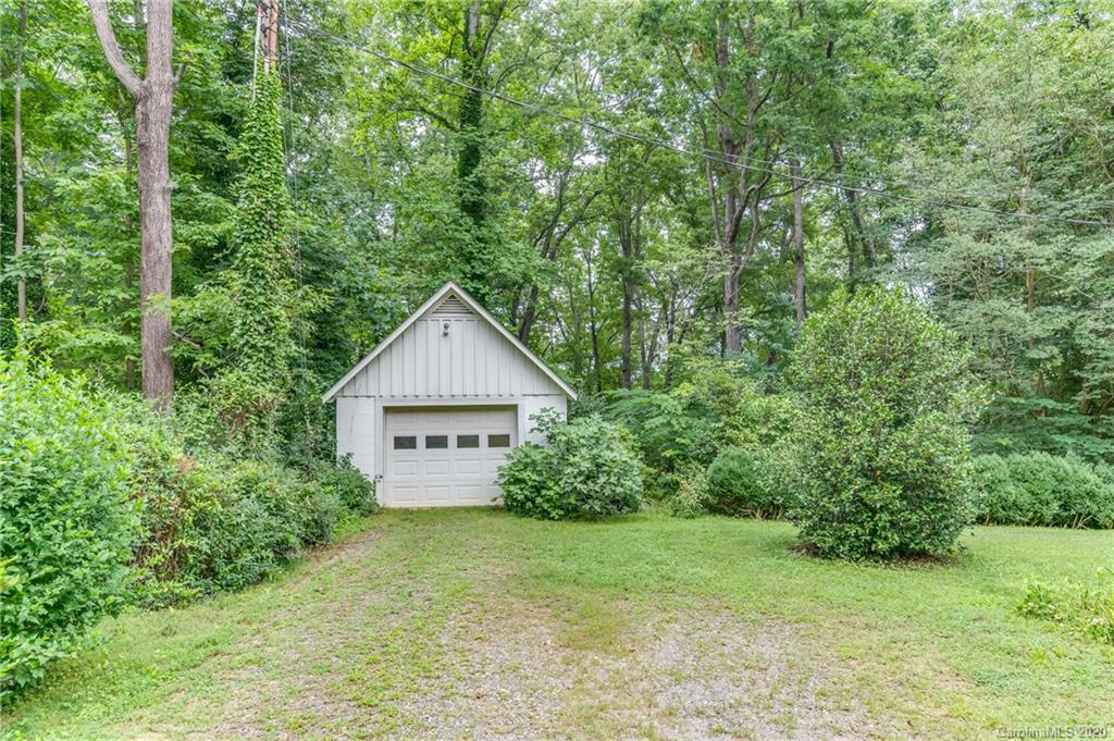 402 Chimney Rock Road Rutherfordton, NC 28139 - Photo 3 of 36 a view of a big yard with large trees