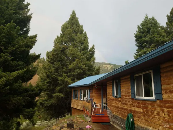 $200,000 | 27 Grizzly Lane, Challis, ID 83226
