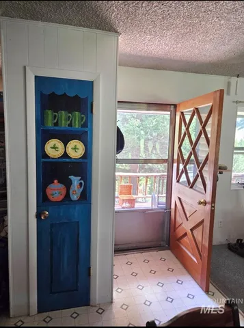 $200,000 | 27 Grizzly Lane, Challis, ID 83226