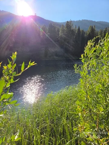 $200,000 | 27 Grizzly Lane, Challis, ID 83226