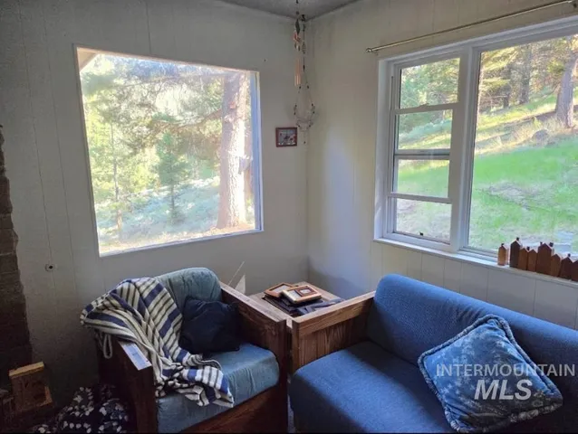 $200,000 | 27 Grizzly Lane, Challis, ID 83226