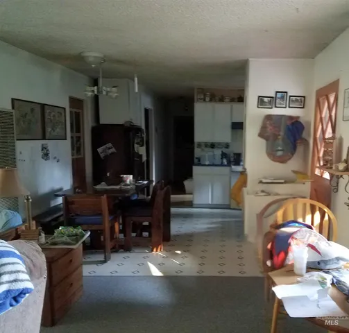 $200,000 | 27 Grizzly Lane, Challis, ID 83226