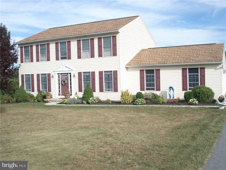 905 Center Road Leesport, PA 19533 - Photo 1 of 12 Gallery Image 1