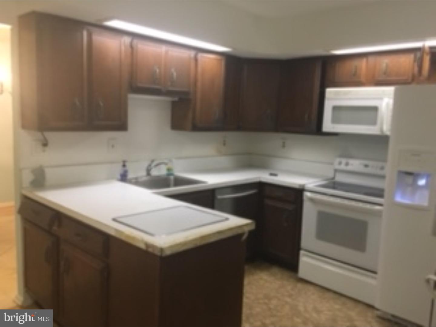 9321 Laramie Road Philadelphia, PA 19115 - Photo 8 of 19 Kitchen