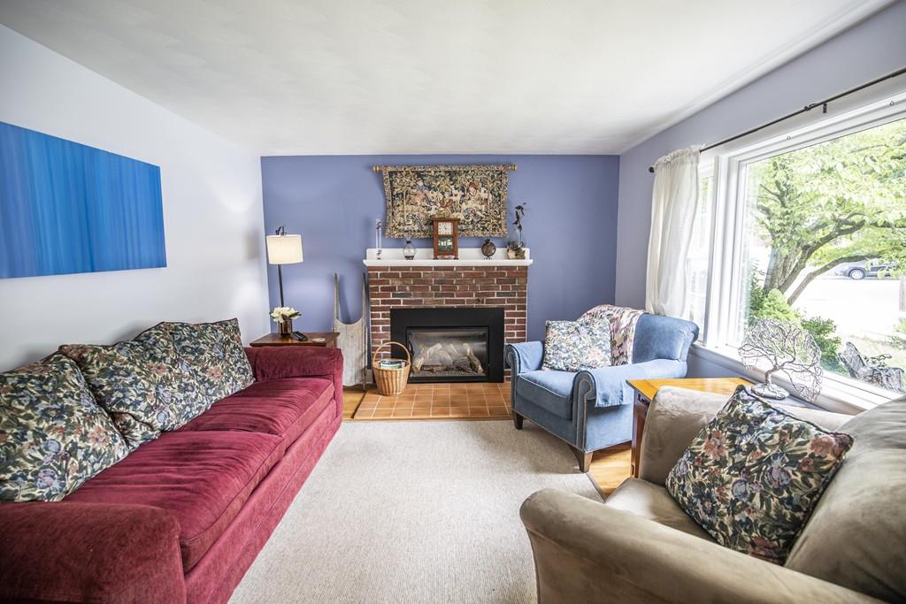31 Pleasantdale Road Boston, MA 02132 - Photo 14 of 29 Gallery Image 14