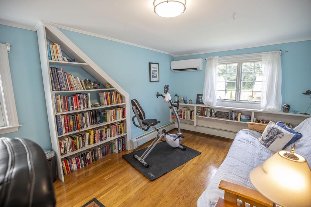 31 Pleasantdale Road Boston, MA 02132 - Photo 17 of 29 Gallery Image 17