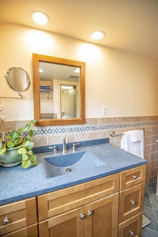 31 Pleasantdale Road Boston, MA 02132 - Photo 22 of 29 Gallery Image 22