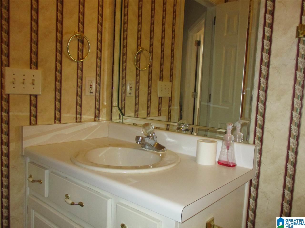 228 Cambrian Ridge Trail Pelham, AL 35124 - Photo 13 of 22