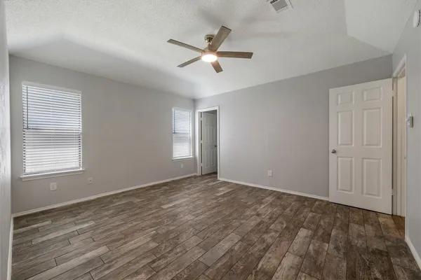 $2,500 | 7501 Whistlestop Drive, Austin, TX 78749