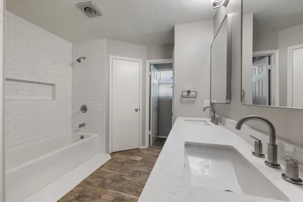 $2,500 | 7501 Whistlestop Drive, Austin, TX 78749