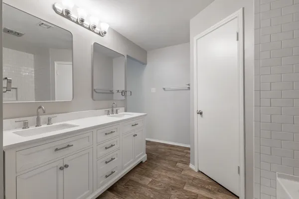 $2,500 | 7501 Whistlestop Drive, Austin, TX 78749