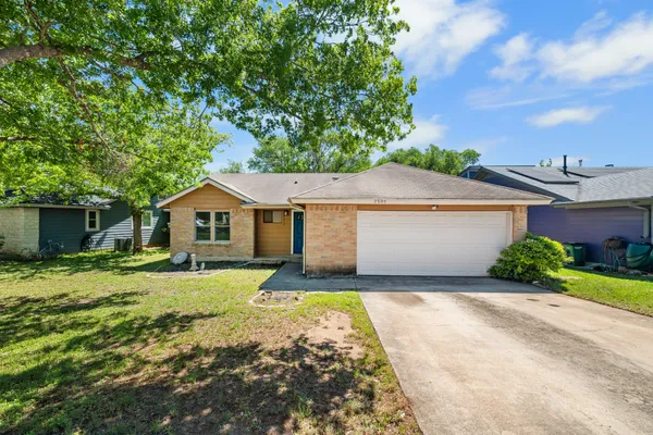 $2,500 | 7501 Whistlestop Drive, Austin, TX 78749