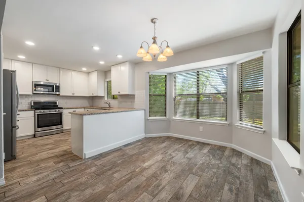 $2,500 | 7501 Whistlestop Drive, Austin, TX 78749