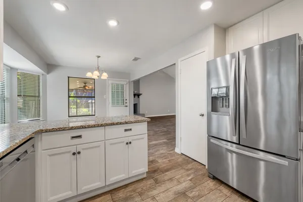 $2,500 | 7501 Whistlestop Drive, Austin, TX 78749