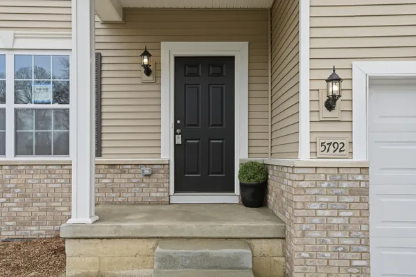 $427,685 | 5792 Buck Lane, Portage, IN 46368