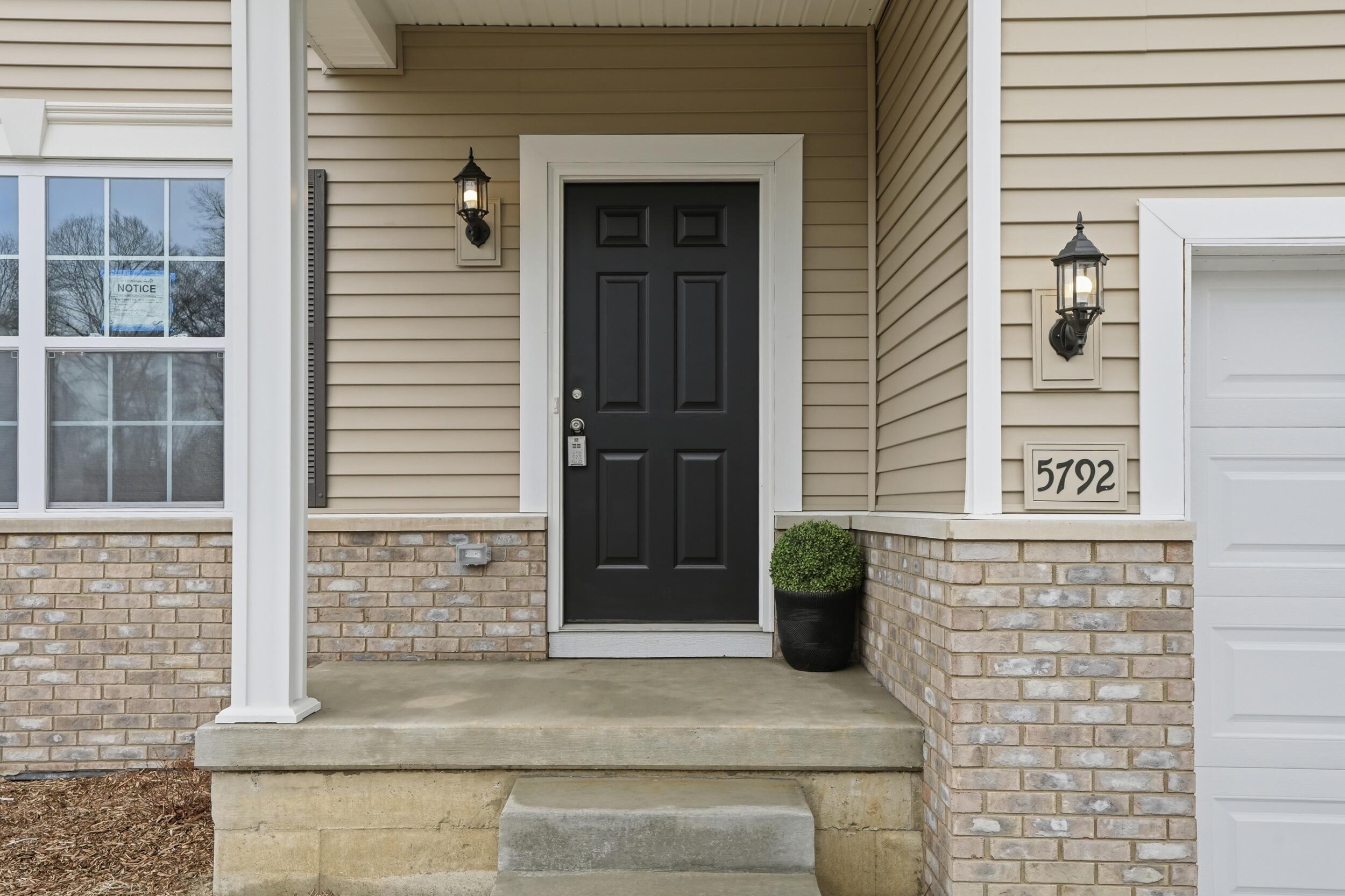 5792 Buck Lane Portage, IN 46368 - Photo 10 of 42 2500x1666