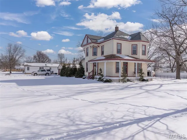 $349,900 | 602 State Highway 47, Warrenton, MO 63383