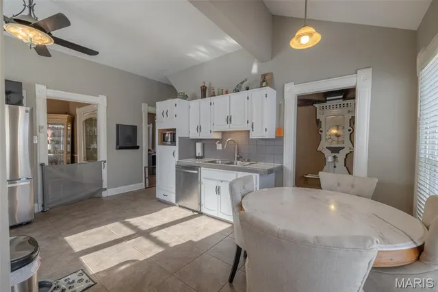 $349,900 | 602 State Highway 47, Warrenton, MO 63383