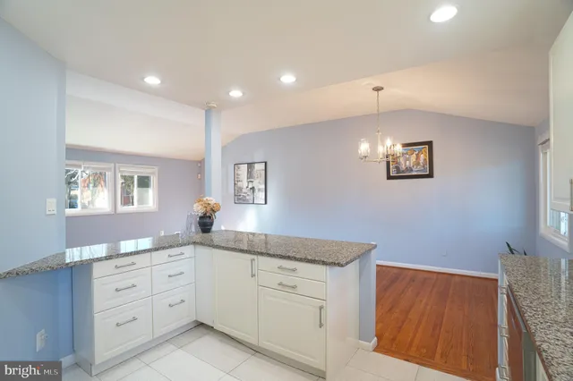 $469,900 | 7422 Dominion Drive, Oxon Hill, MD 20745