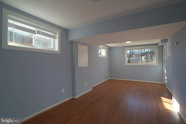 $469,900 | 7422 Dominion Drive, Oxon Hill, MD 20745