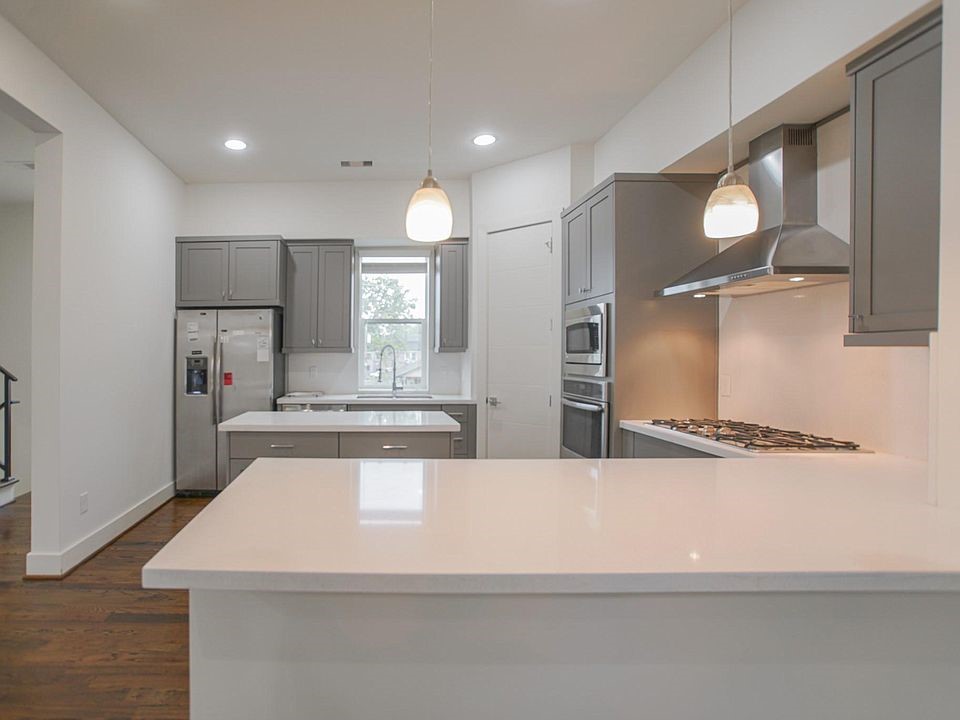 2004 Rosedale Street, Unit F Houston, TX 77004 - Photo 12 of 30