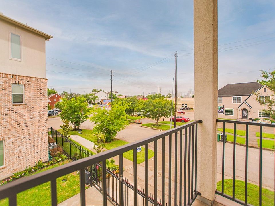 2004 Rosedale Street, Unit F Houston, TX 77004 - Photo 16 of 30