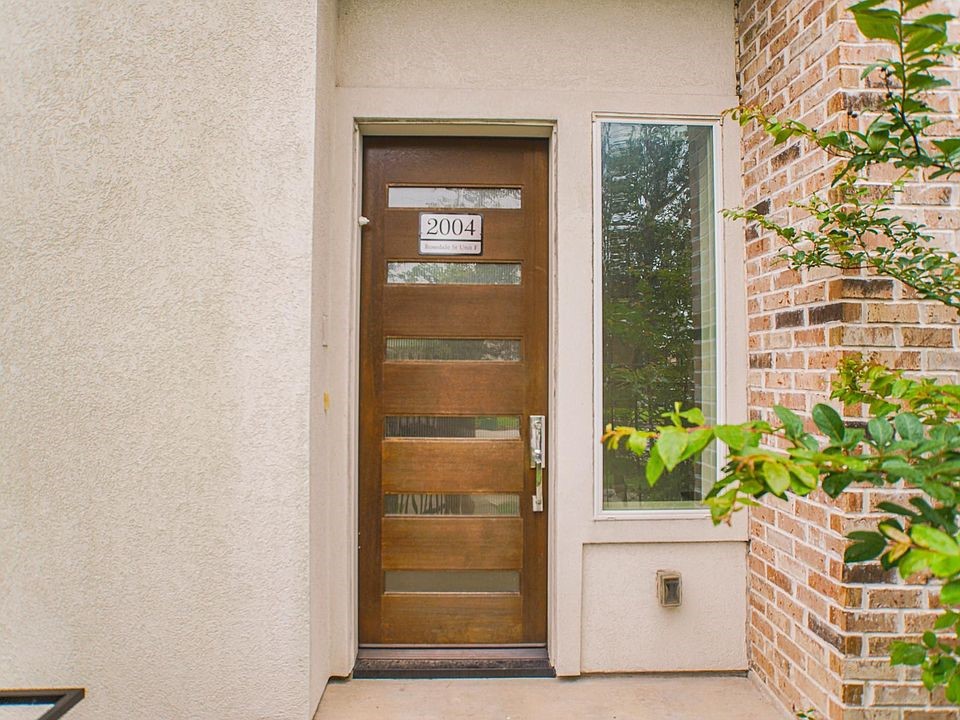 2004 Rosedale Street, Unit F Houston, TX 77004 - Photo 2 of 30