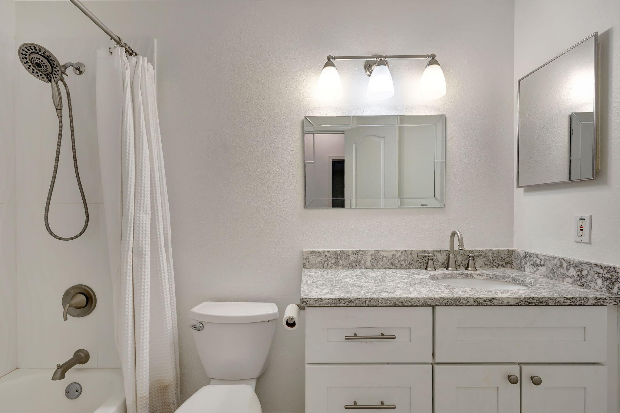 15 Admirals Court Palm Beach Gardens, FL 33418 - Photo 21 of 29 a bathroom with a granite countertop sink toilet and shower