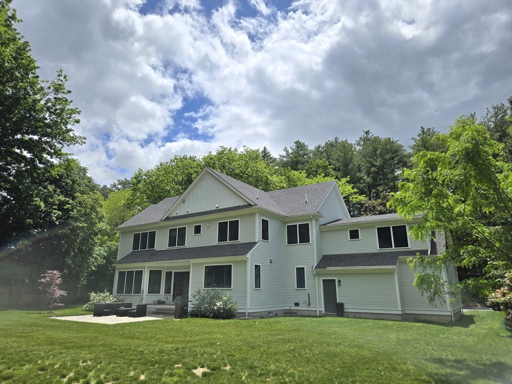 135 Williams Road Concord, MA 01742 - Photo 3 of 26