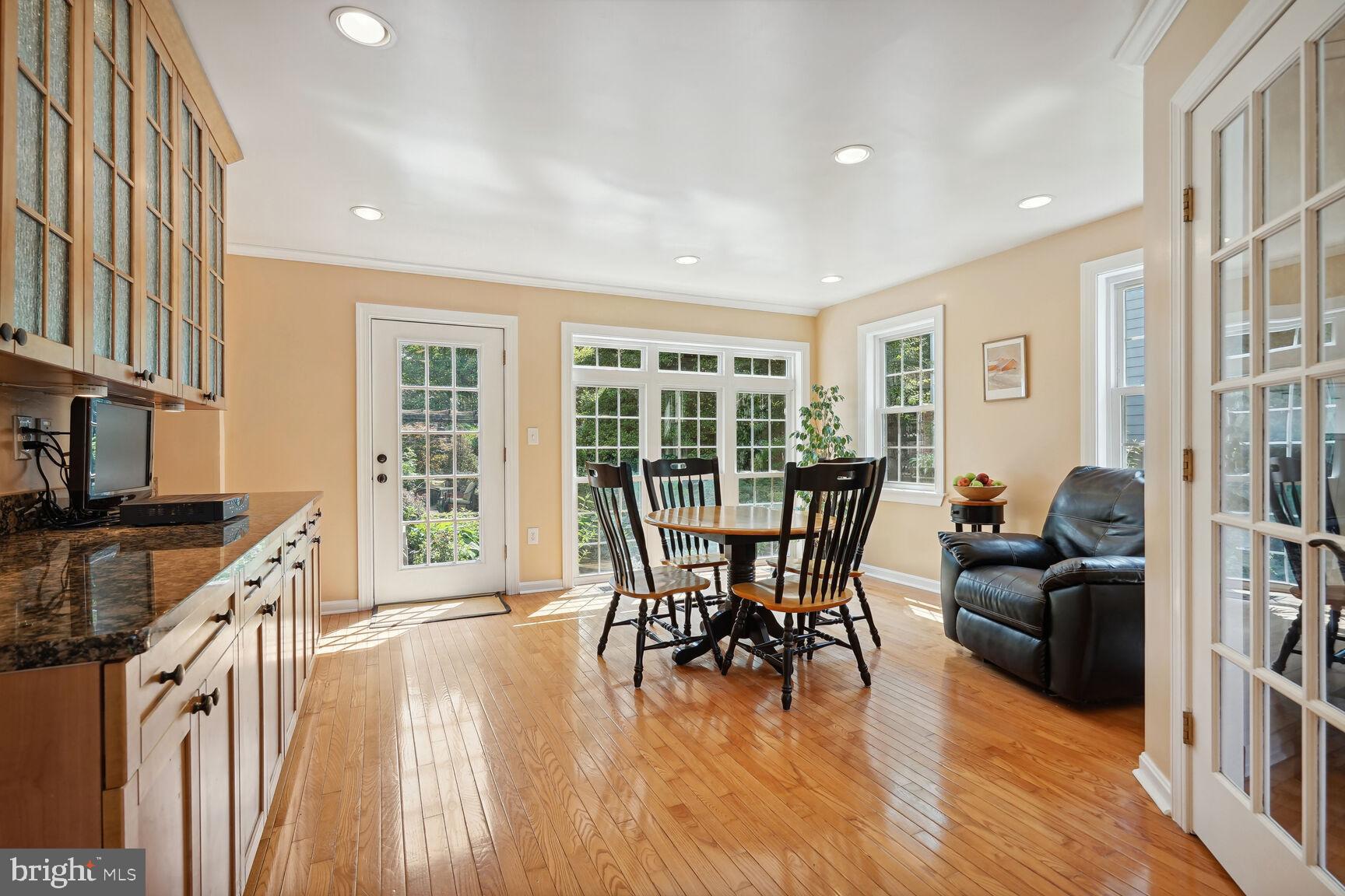 10114 Cedar Lane Kensington, MD 20895 - Photo 14 of 52