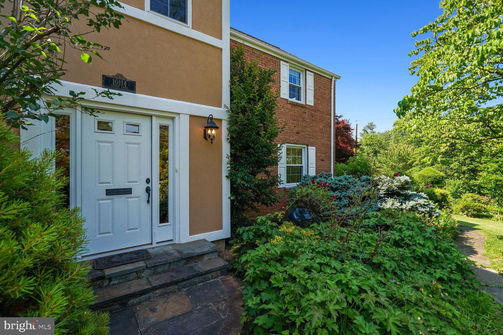 10114 Cedar Lane Kensington, MD 20895 - Photo 2 of 52