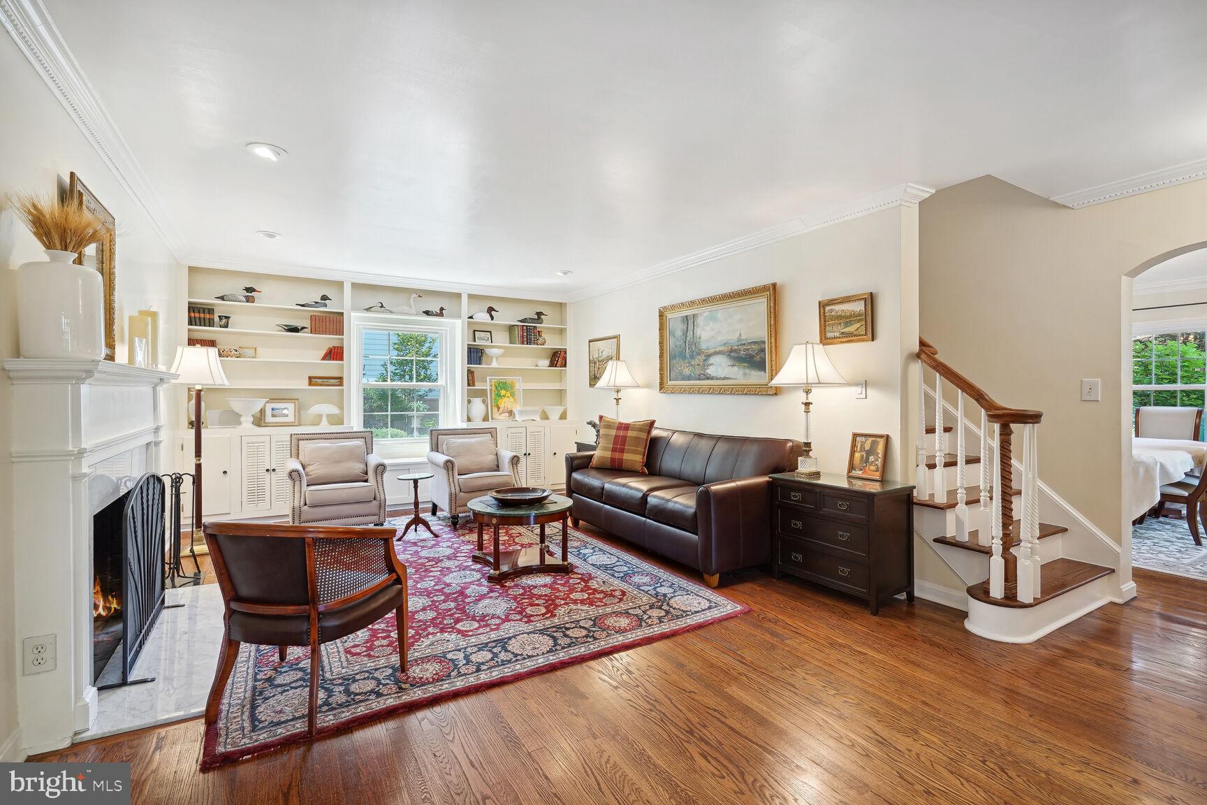 10114 Cedar Lane Kensington, MD 20895 - Photo 5 of 52