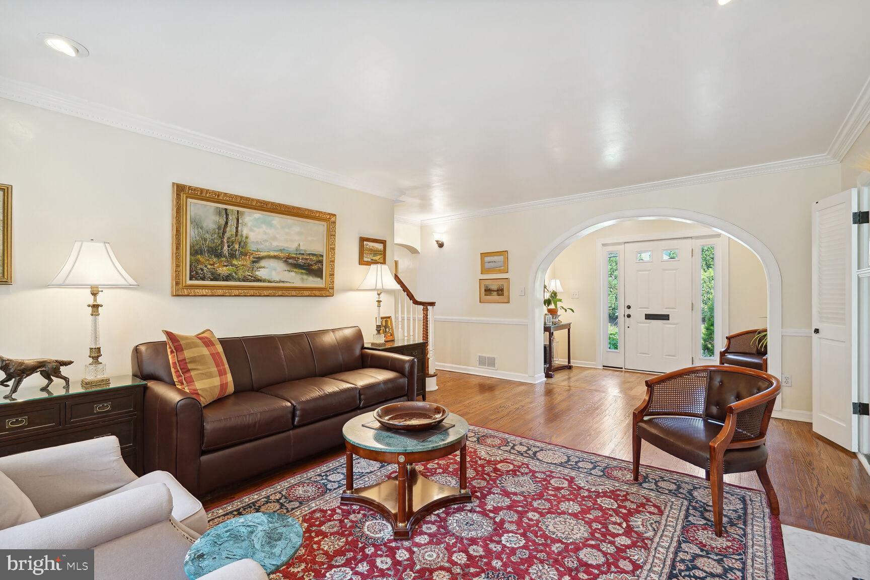 10114 Cedar Lane Kensington, MD 20895 - Photo 6 of 52