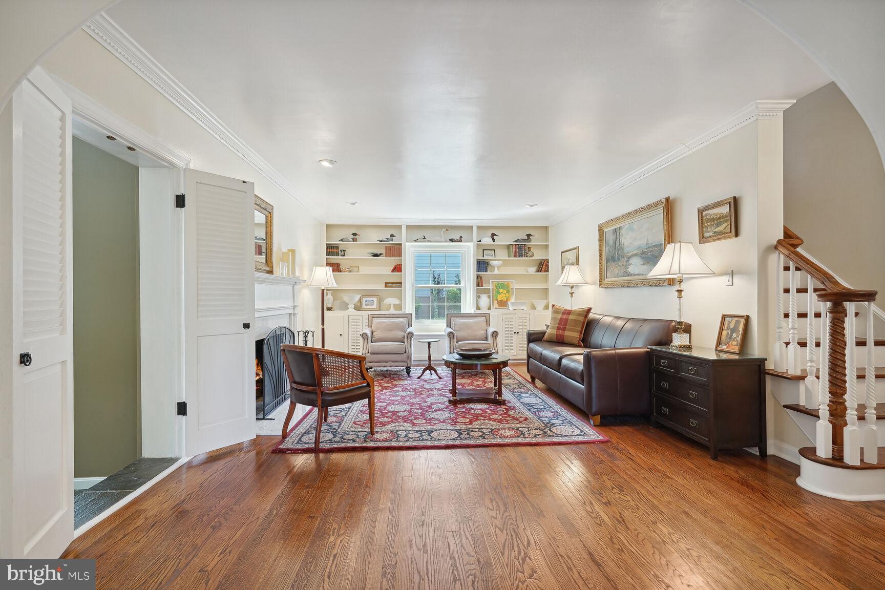 10114 Cedar Lane Kensington, MD 20895 - Photo 8 of 52